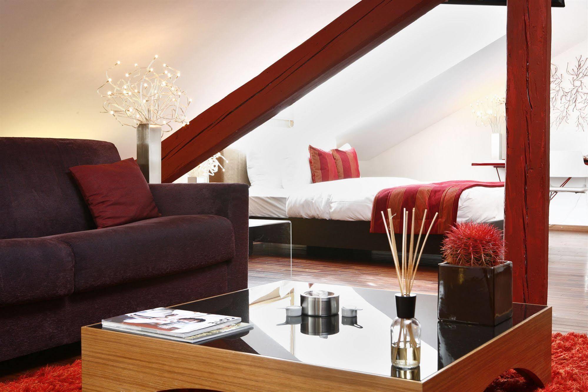 La Cour Des Augustins Boutique Gallery Design Hotel Cenevre Dış mekan fotoğraf
